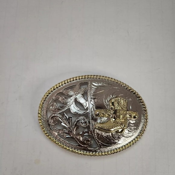 Cowboy Boot Belt Buckle - Cut Out Style Gold & Silver Tone Metal - Picture 2 of 7